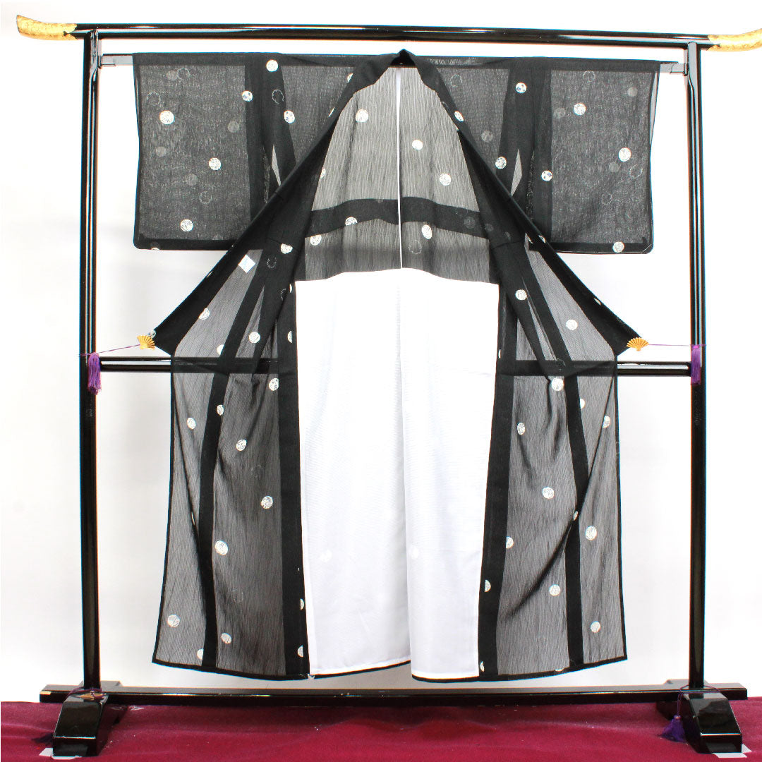 夏物 ポリエステル 小紋 身丈153.5cm 裄丈62.5cm 洗える着物 竪絽(たてろ) 雪輪 草花模様 絽 Sランク 黒系 1132000432210