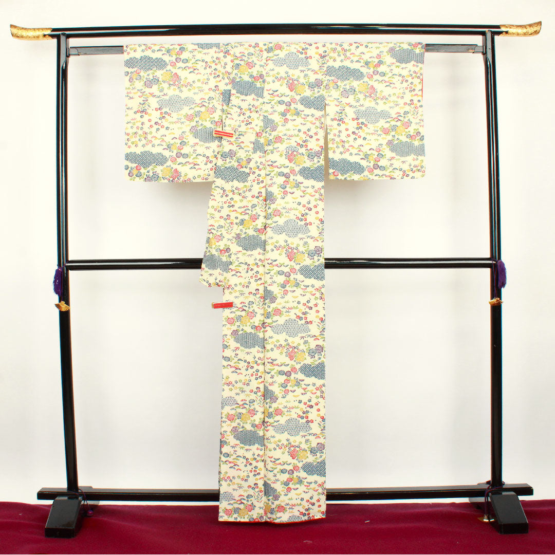 小紋 身丈162cm 裄丈63cm 袷 鳥の子色 型染 草花模様 正絹 Sランク クリーム系 1115002382415