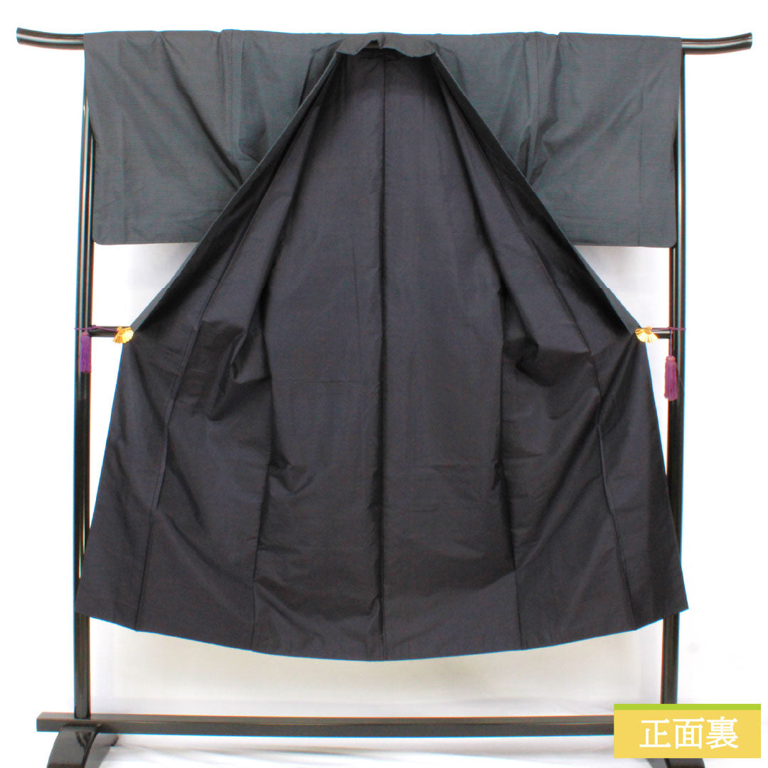 男物 正絹 Sランク 身丈141cm 裄丈68cm 大島紬 100亀甲 袷 紺系 1119001712418