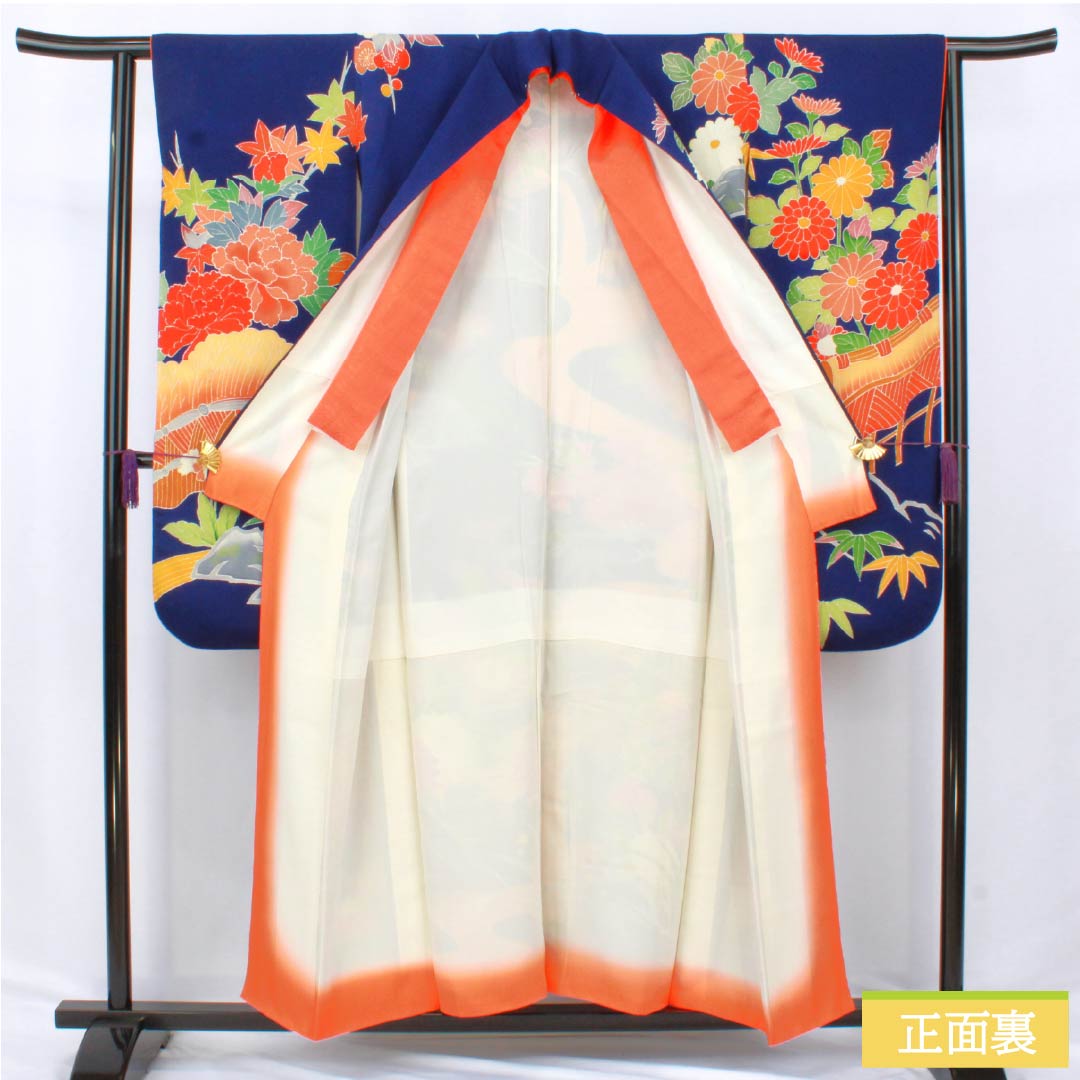 振袖 正絹 Aランク 身丈153cm 裄丈60.5cm 袷 型染 吉祥文様 梅 菊 ちりめん地 重ね衿付き 青系 1113002233217
