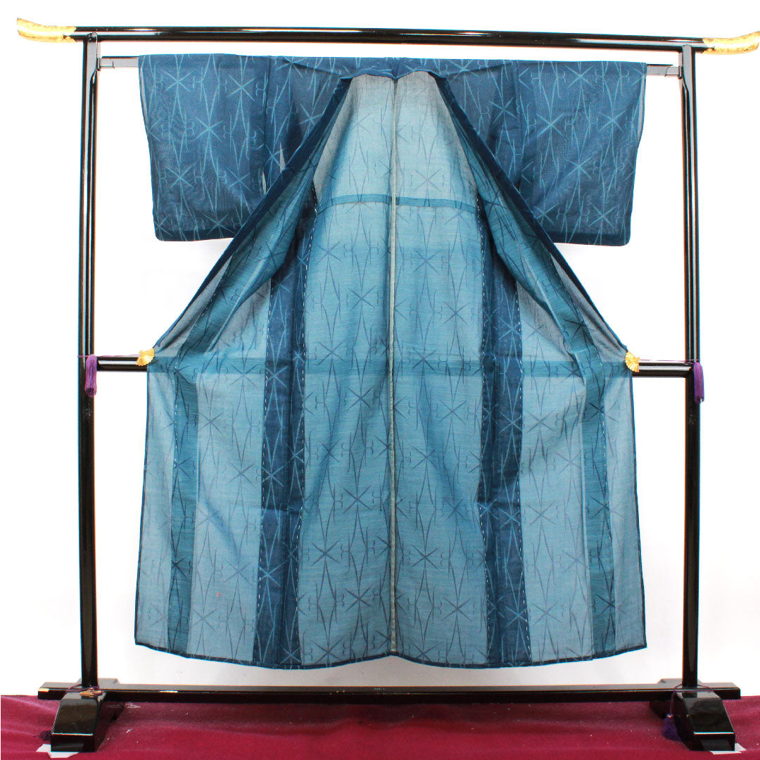 Summer wool tsumugi Length 153.5cm Sleeve length 61.5cm Back color (urai-ro) Geometric pattern Summer wool Gauze S rank Blue 1132001262217