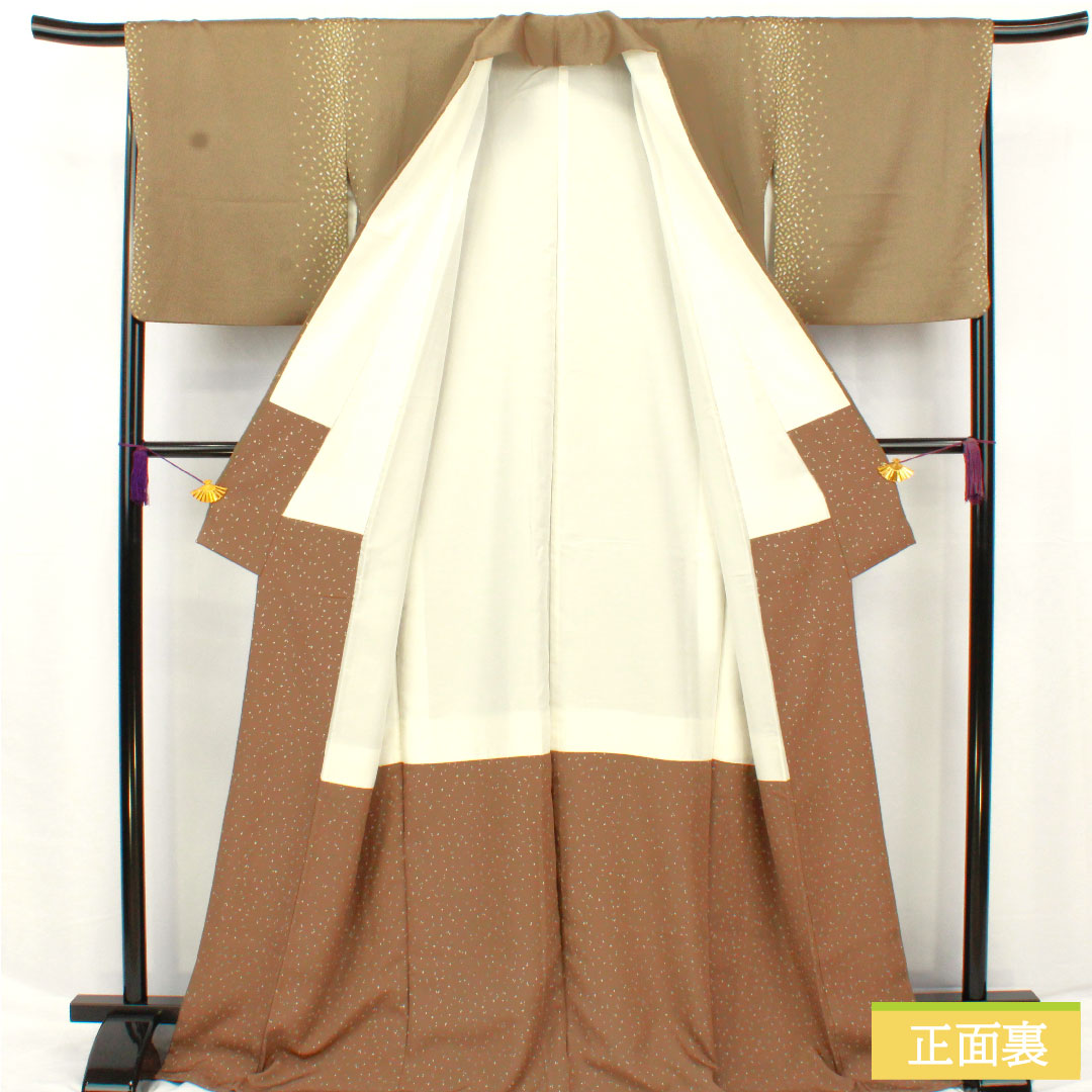 小紋 正絹 身丈170.5cm 裄丈66.5cm 袷 砂色(すないろ) 花びら散らし Aランク グレー系 1115004703622