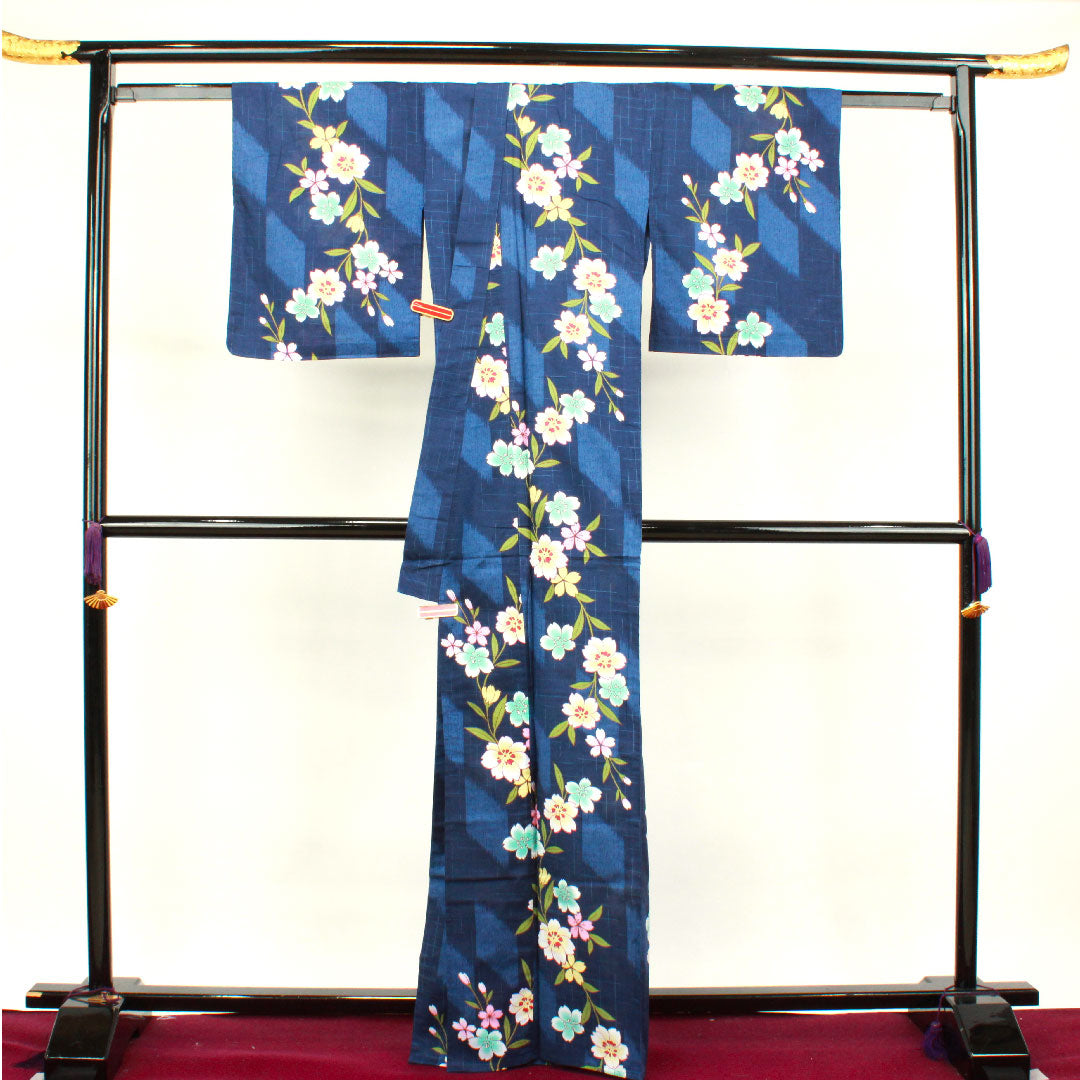 浴衣 紺瑠璃色 桜 木綿 Sランク 単衣 身丈166.5cm 裄丈65cm 紺系 1118002002518