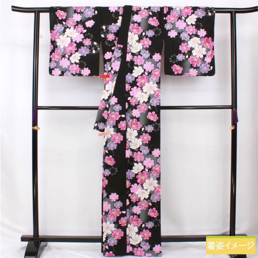 浴衣 木綿 身丈165cm 裄丈67cm Aランク 単衣 黒系 秋桜 1118006183510