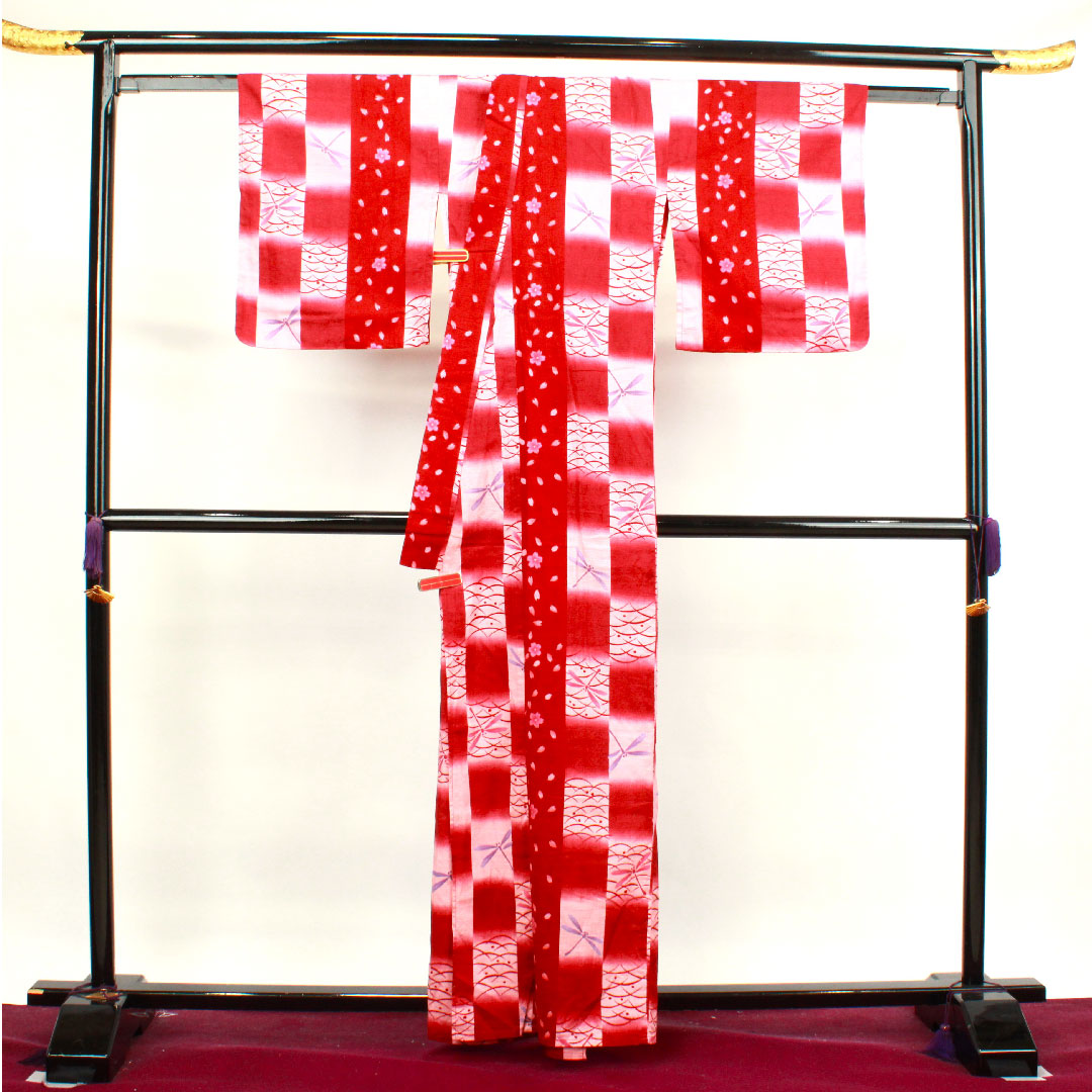 浴衣 茜色 トンボ 桜 市松 露芝 木綿 Sランク 単衣 身丈162cm 裄丈64.5cm 赤系 1118003992412