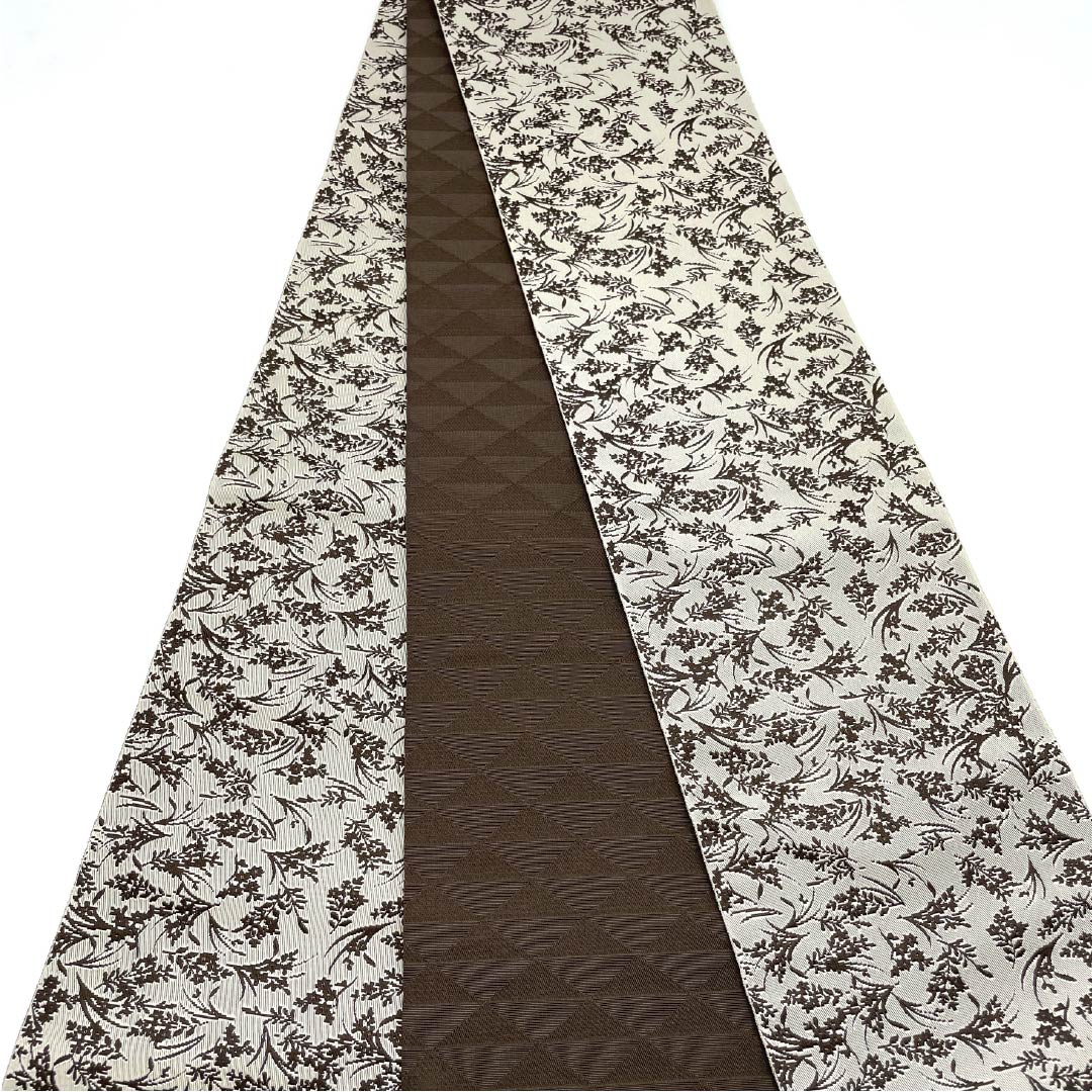 半幅帯 ポリエステル 帯丈396cm 蕎麦切色(そばきりいろ) 草花模様 鱗模様 茶系 NEWランク 1125001631314