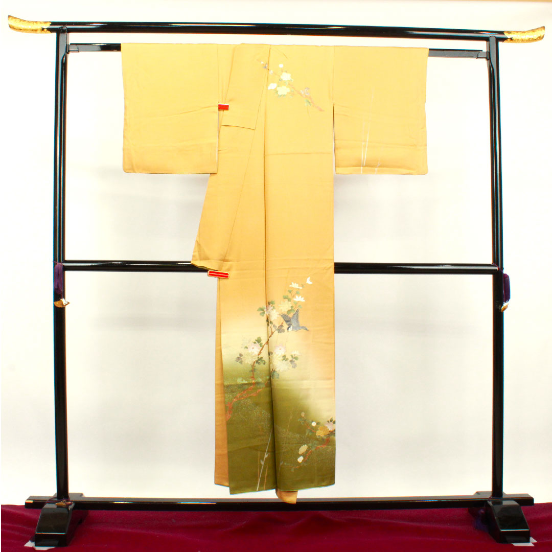 Homongi, pure silk, lined, length 147cm, sleeve length 63cm, light tangerine color, gold leaf finish, floral pattern, S rank, yellow, 1112003092123