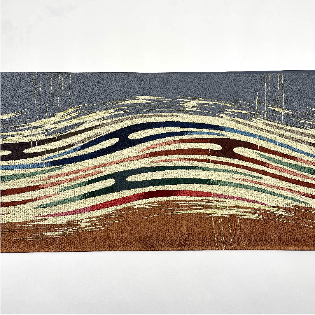 袋帯 赤錆色(あかさびいろ) 白綾苑大庭 幾何学模様 帯丈434cm 正絹 Sランク 六通 カジュアル グラデーション系 1123008802399