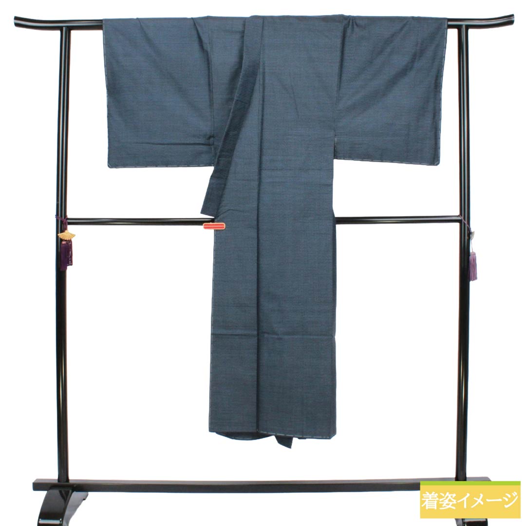 男物 正絹 Sランク 身丈138.5cm 裄丈69.5cm 大島紬 100亀甲 袷 紺系 1119002002318