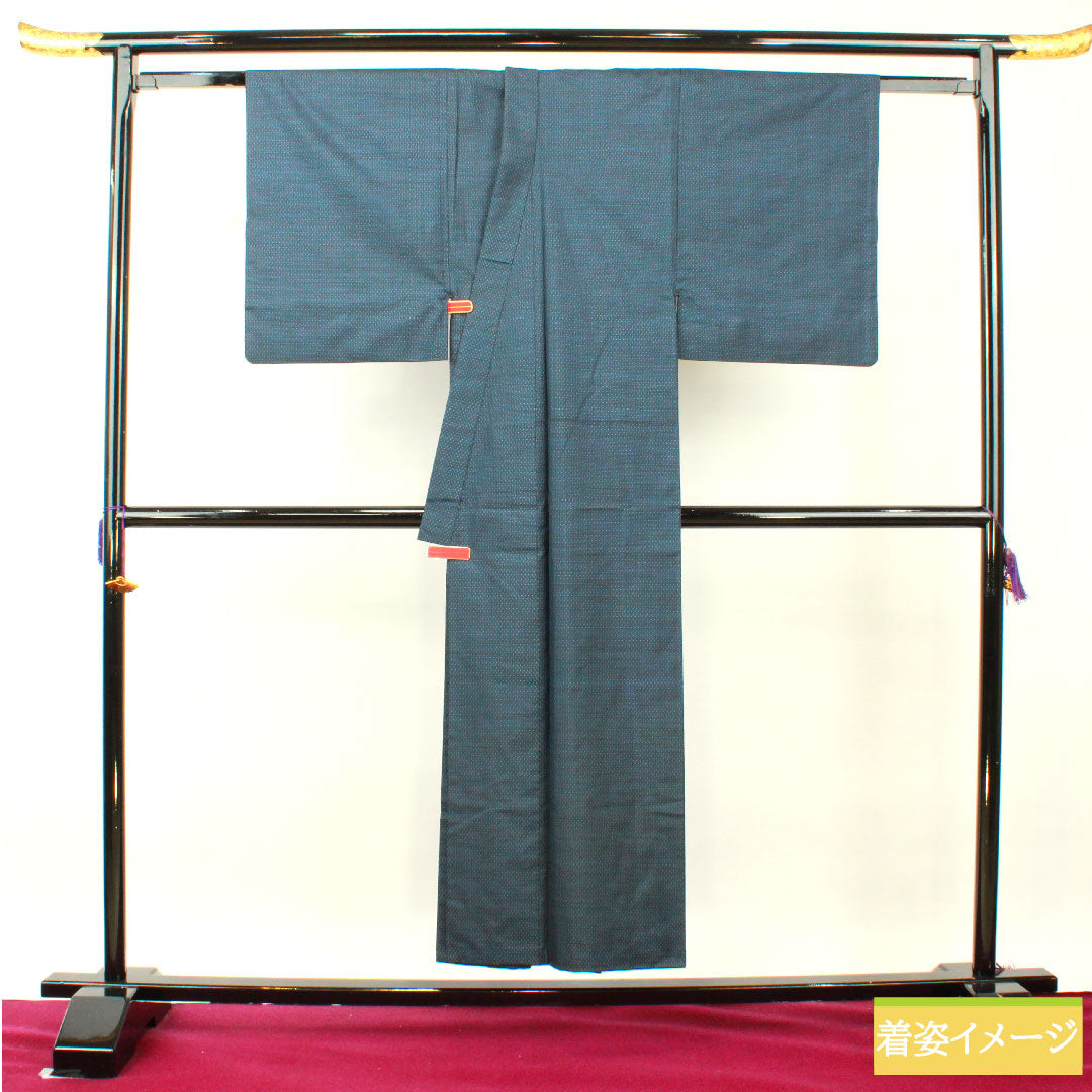 男物 正絹 身丈151cm 裄丈66.5cm 大島紬 緯総絣 Sランク 袷 紺系 1119000822518