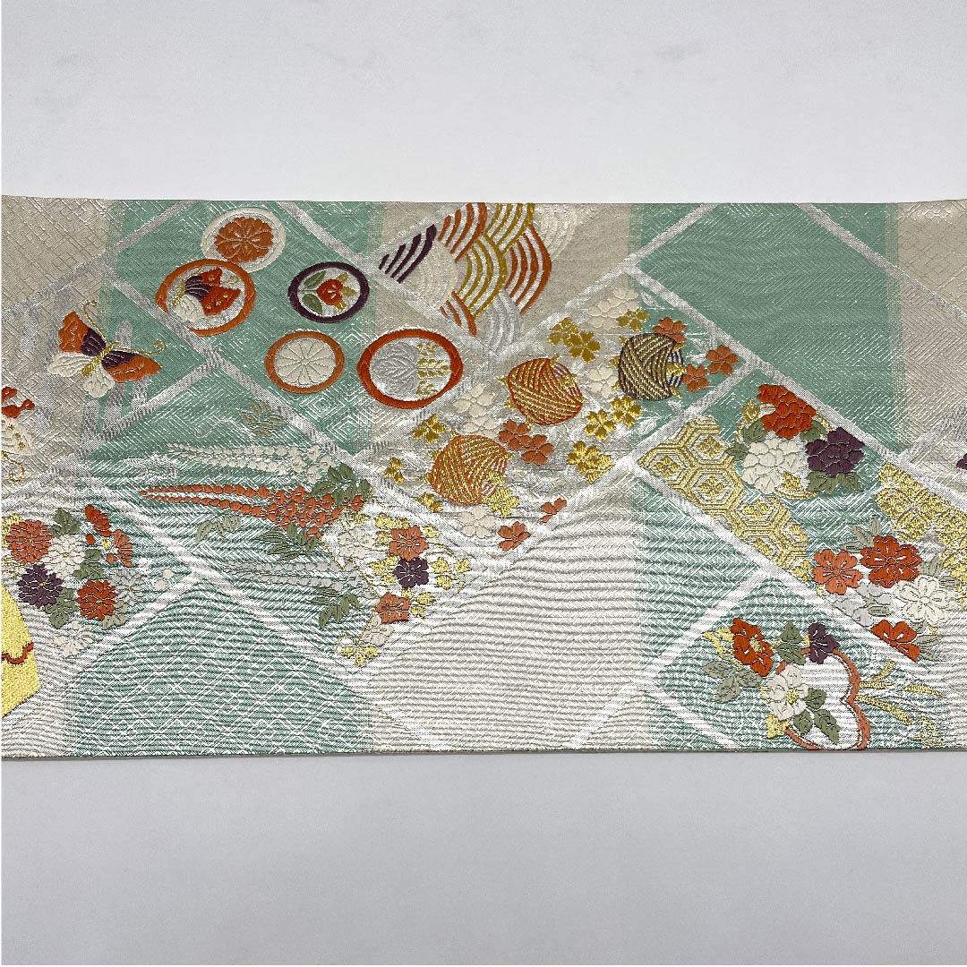 (未仕立)袋帯 銀色 扇面 青海波 花模様 帯丈439cm 正絹 Sランク 六通 フォーマル 銀系 1123005952322