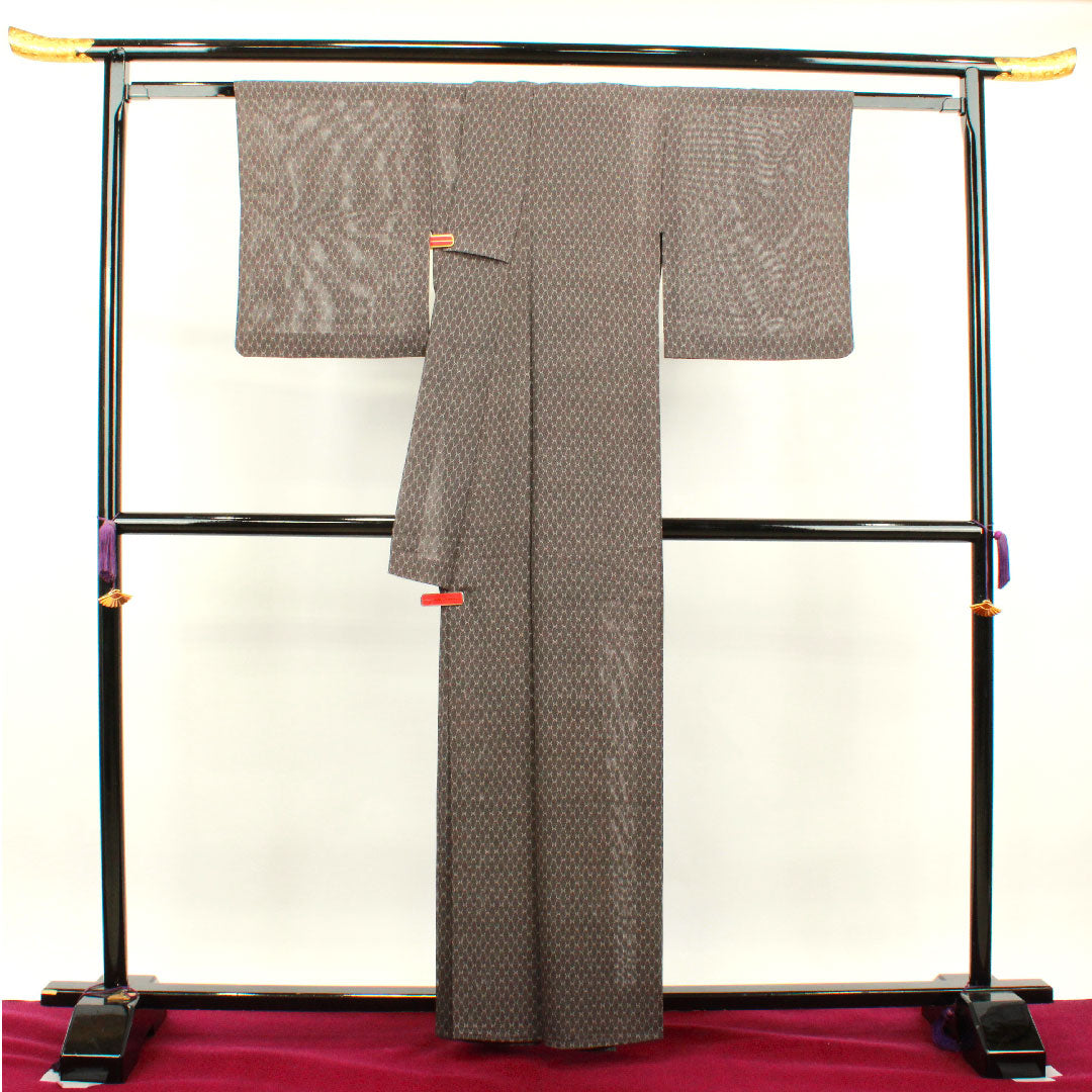 夏物 正絹 小紋 身丈160cm 裄丈63.5cm 黒鼠色(くろねずいろ) 幾何学模様 絽 Aランク 茶系 1132001673414