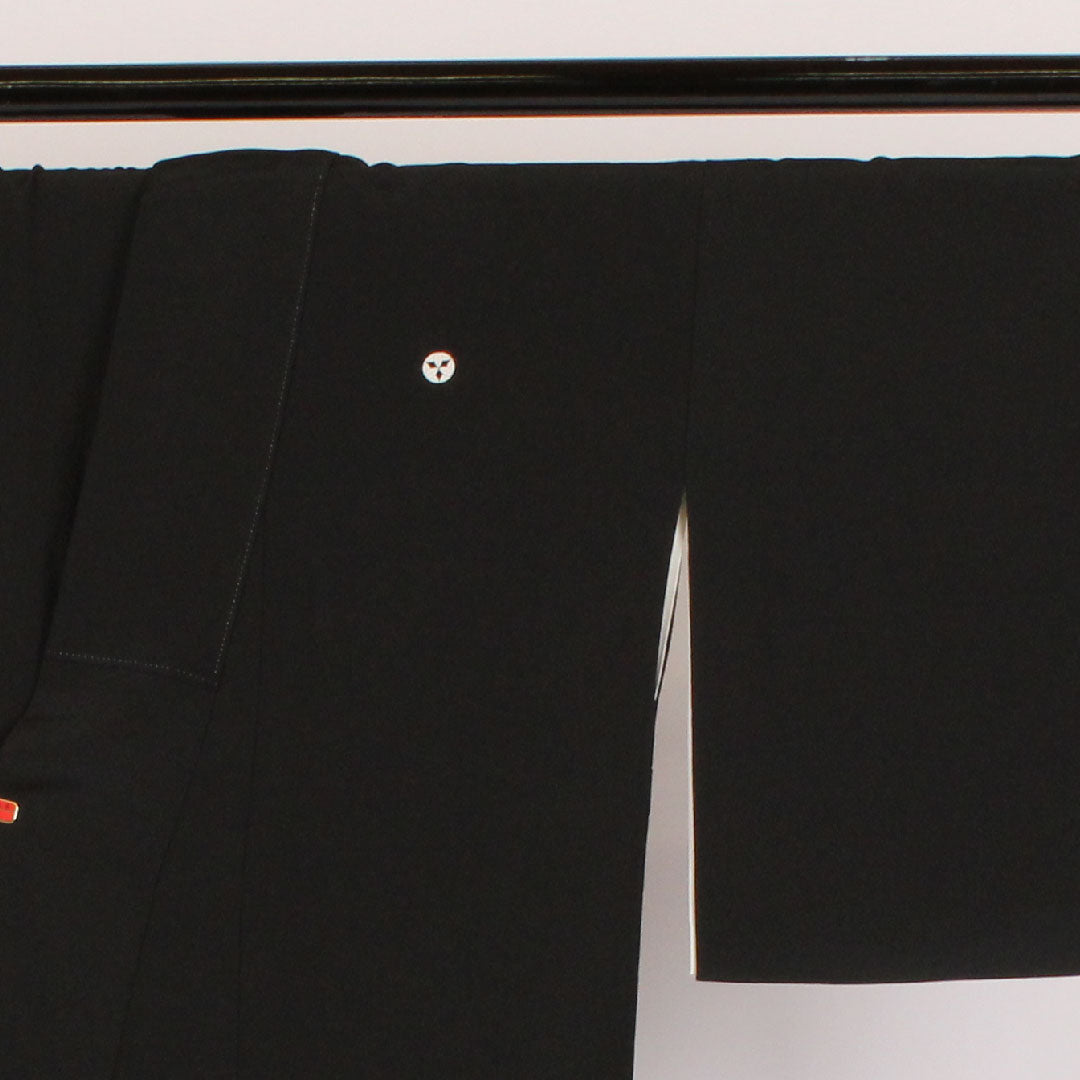 黒留袖 身丈167cm 裄丈68cm 袷 風景画 作家物 正絹 Aランク 五つ紋 黒系 1111000083510