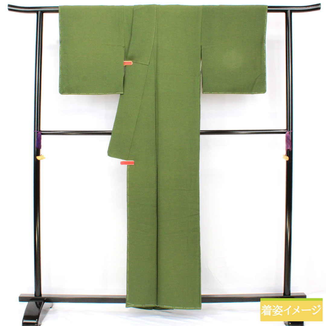 色無地 正絹 身丈157.5cm 裄丈67cm 青丹色(あおにいろ) 素無地 一つ紋 糸輪に違い鷹の羽 袷 Aランク 緑系 1114002113319