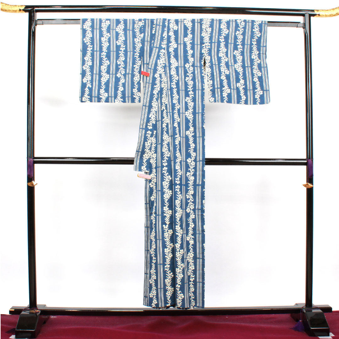 浴衣 裏色 撫子 木綿 Sランク 単衣 身丈153cm 裄丈61cm 紺系 1118003282218