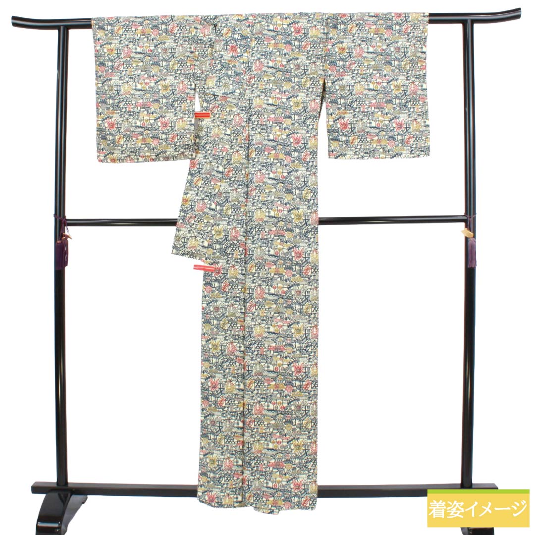小紋 正絹 Aランク 身丈159.5cm 裄丈66cm 単衣 乳白色(にゅうはくしょく) 型染 抽象模様 クリーム系 1115008263315
