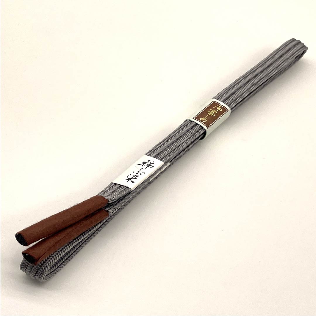 (新古品) 帯締め 正絹 四分紐 錫色(すずいろ) 柿しぶ染 新古品 長さ約159cm 幅約1.2cm カジュアル Sランク グレー系 1135002882322