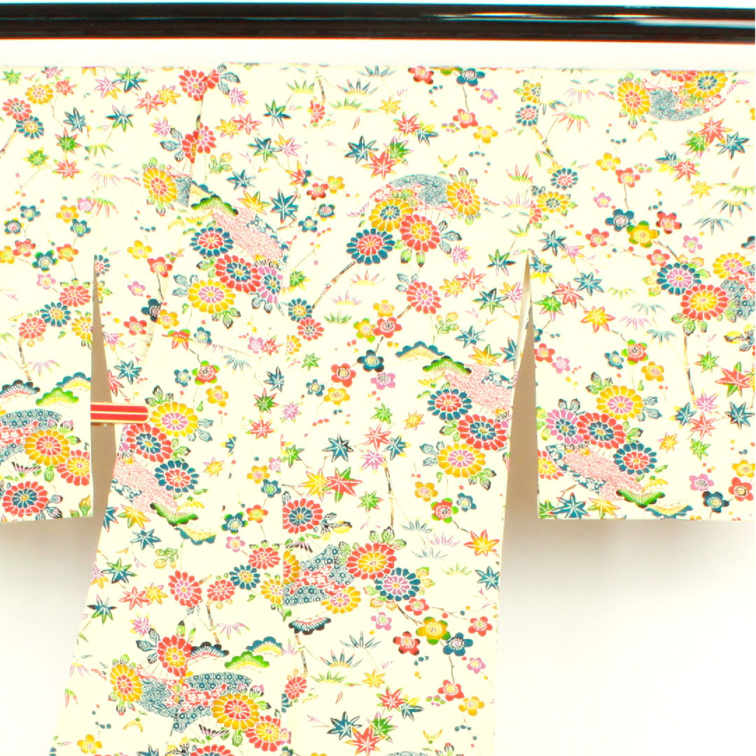 Komon Length 160cm Sleeve length 64.5cm Awase Milky white Kyo-Bingata Pine, Bamboo and Plum Pure silk S rank Cream 1115002492415