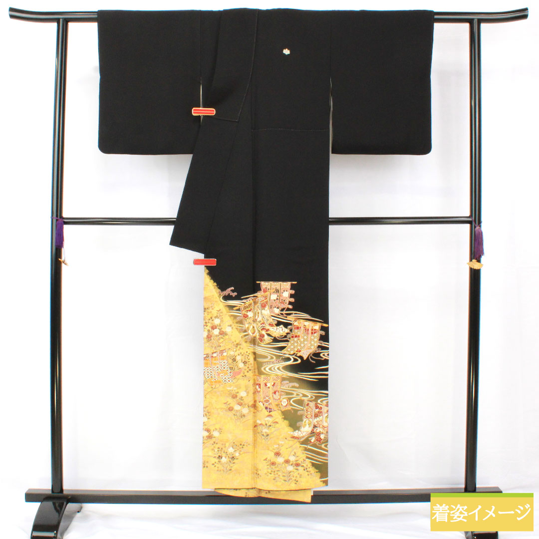 Black formal kimono, pure silk, length 150cm, sleeve length 64cm, lined, Kyoto yuzen, folding screen, flowing water, five crests, five-three paulownia, S rank, black, 1111001742110