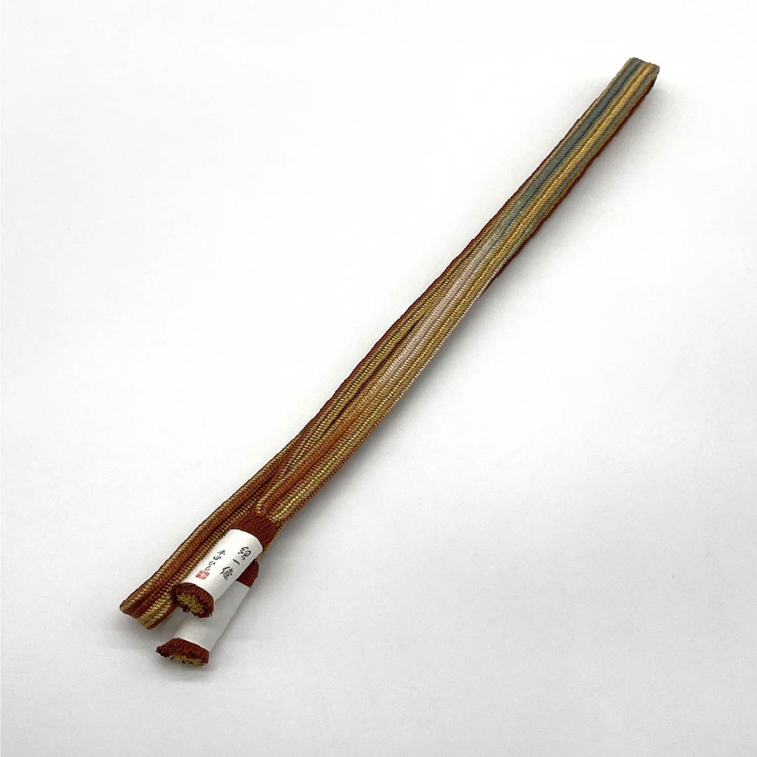 (新品)帯締め 正絹 NEWランク 樺色(かばいろ) 平田組紐 貝ノ口縞遊玄染 撚り房 長さ約157.5cm 幅約1.5cm セミフォーマル 茶系 1135005131314