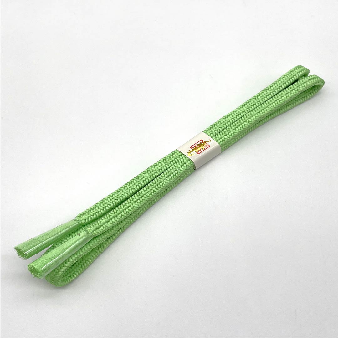 (New old stock) Obijime (belt sash) Pure silk Light green (Wakamidori-iro) Crown set New old stock Length approx. 158cm Width approx. 1cm Semi-formal NEW rank Green 1135003601319