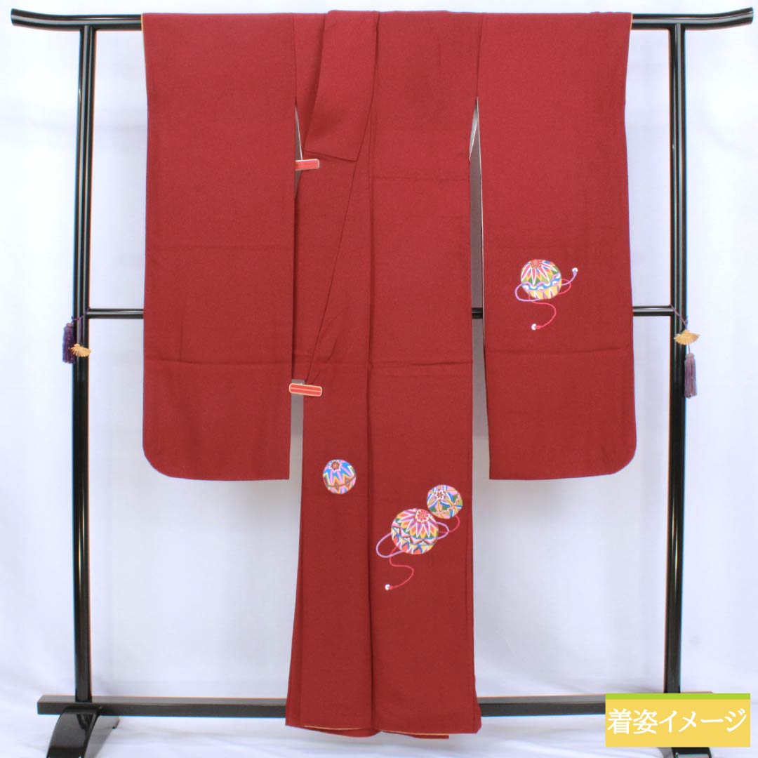 振袖 正絹 Sランク 身丈157cm 裄丈64cm 袷 臙脂色(えんじいろ) 蘇州刺繡 手毬 赤系 1113002802312