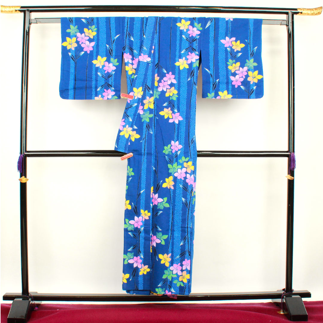 浴衣 濃桔梗色 すみれ 木綿 Sランク 単衣 身丈152cm 裄丈66.5cm 青系 1118001022217