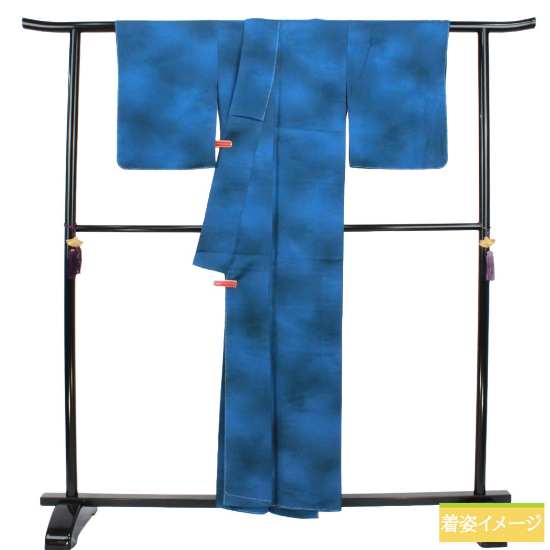 色無地 正絹 Aランク 身丈155.5cm 裄丈62.5cm 露草色(つゆくさいろ) 一つ紋 揚羽蝶 縫い紋 袷 青系 1114002783317
