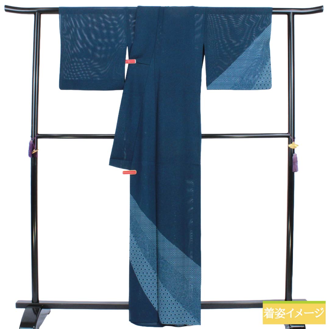夏物 正絹 付下げ Aランク 身丈163.5cm 裄丈67.5cm 紺色(こんいろ) 型染 幾何学模様 健勝苑ガード 絽 紺系 1132005033418