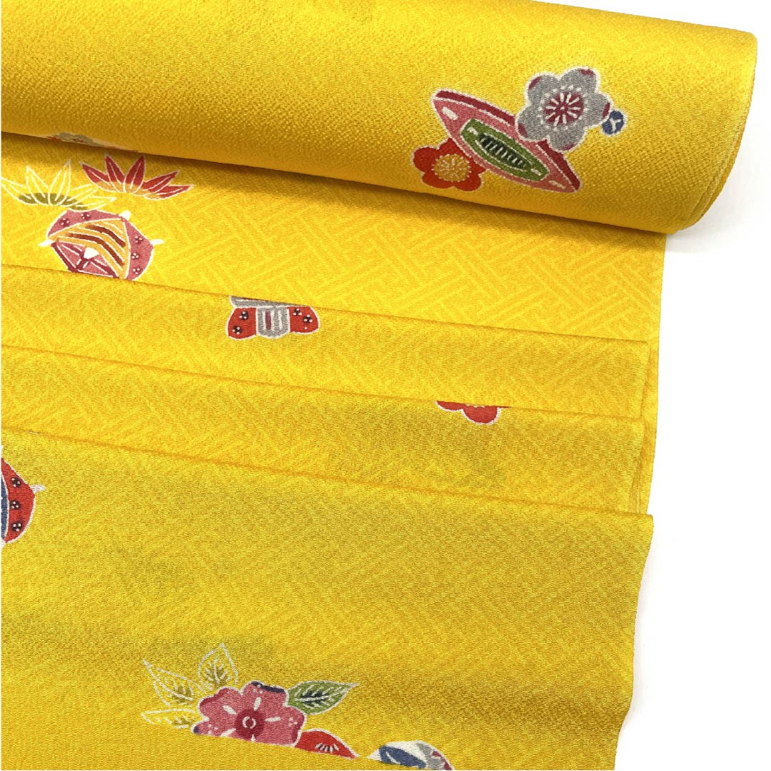 Fabric Komon Pure Silk Dark Egg Color Hama Chirimen Kuriyama Yoshisaburo Kyo Bingata New Rank Yellow 1130001211923