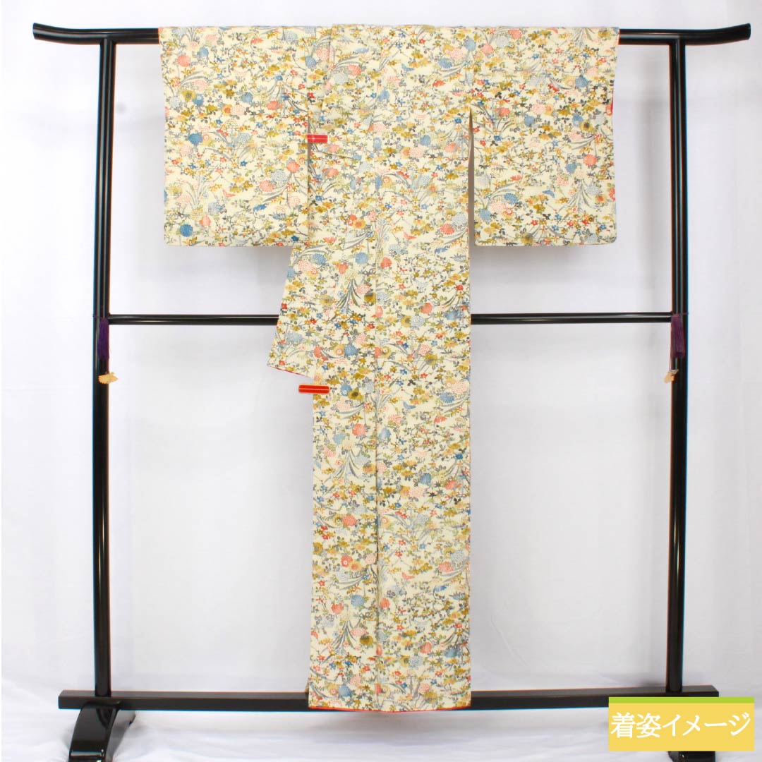 小紋 正絹 身丈154.5cm 裄丈63.5cm 袷 象牙色(ぞうげいろ) 型染 草花模様 Sランク クリーム系 1115005492215