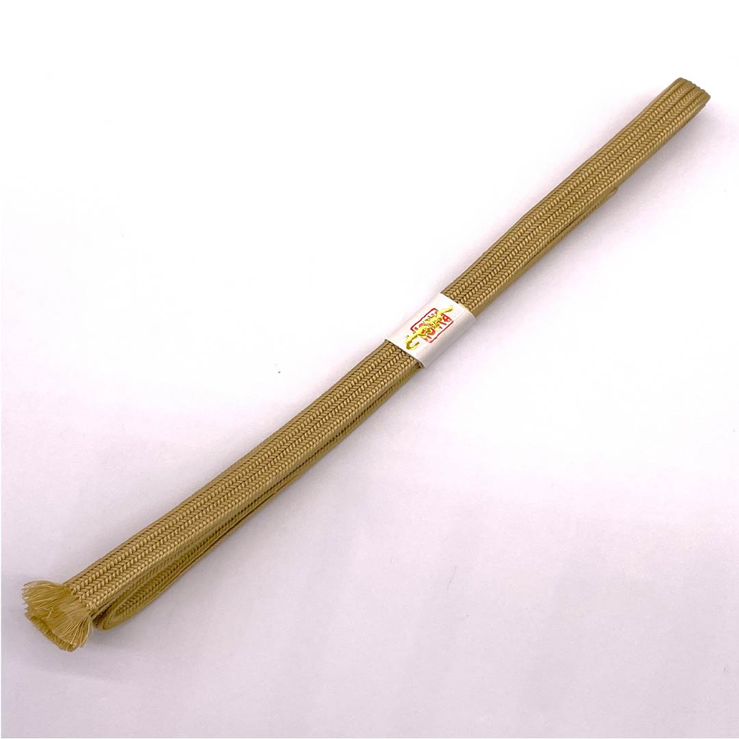 帯締め 正絹 四分紐 丁子色(ちょうじいろ) 無地 帯留め用 長さ約157.5cm 幅約1.4cm カジュアル Sランク ベージュ系 1135003482325