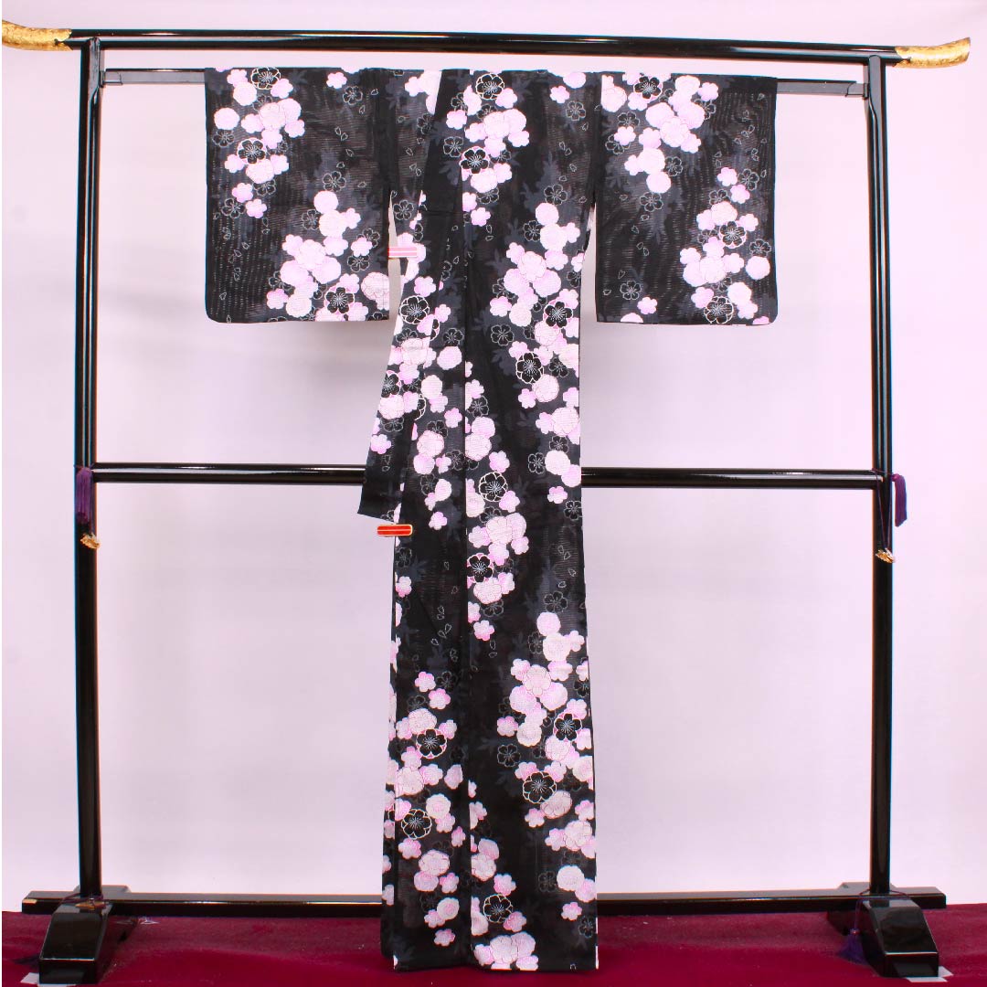 浴衣 黒色 桜 ラメ 木綿 Sランク 単衣 身丈165cm 裄丈65.5cm 黒系 1118004272510