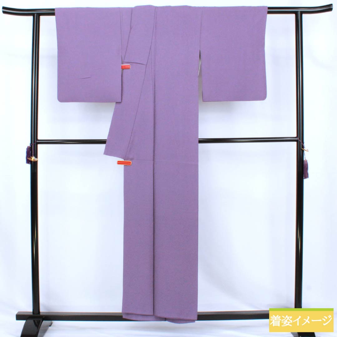 色無地 正絹 Sランク 身丈152.5cm 裄丈64.5cm 中紫色(なかのむらさきいろ) 一つ紋 五三桐 幾何学模様 袷 紫系 1114002642220