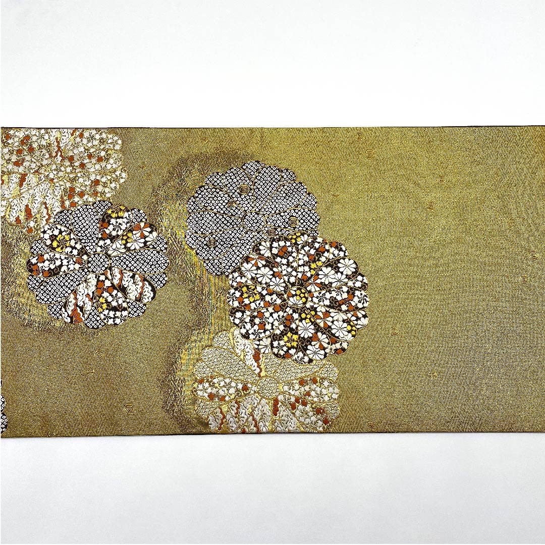 袋帯 金色 加納幸 紗綾型 菊模様 帯丈436cm 正絹 Sランク 六通 フォーマル 金系 1123008622321