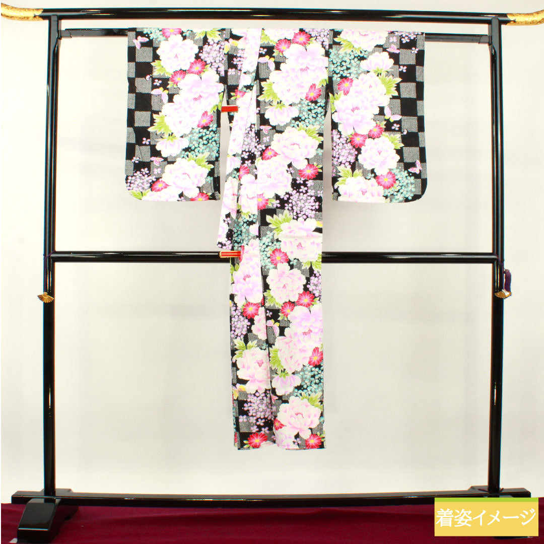 浴衣 木綿 身丈138.5cm 裄丈61.5cm Sランク 単衣 黒系 牡丹 紫陽花 蝶 市松 1118005122110