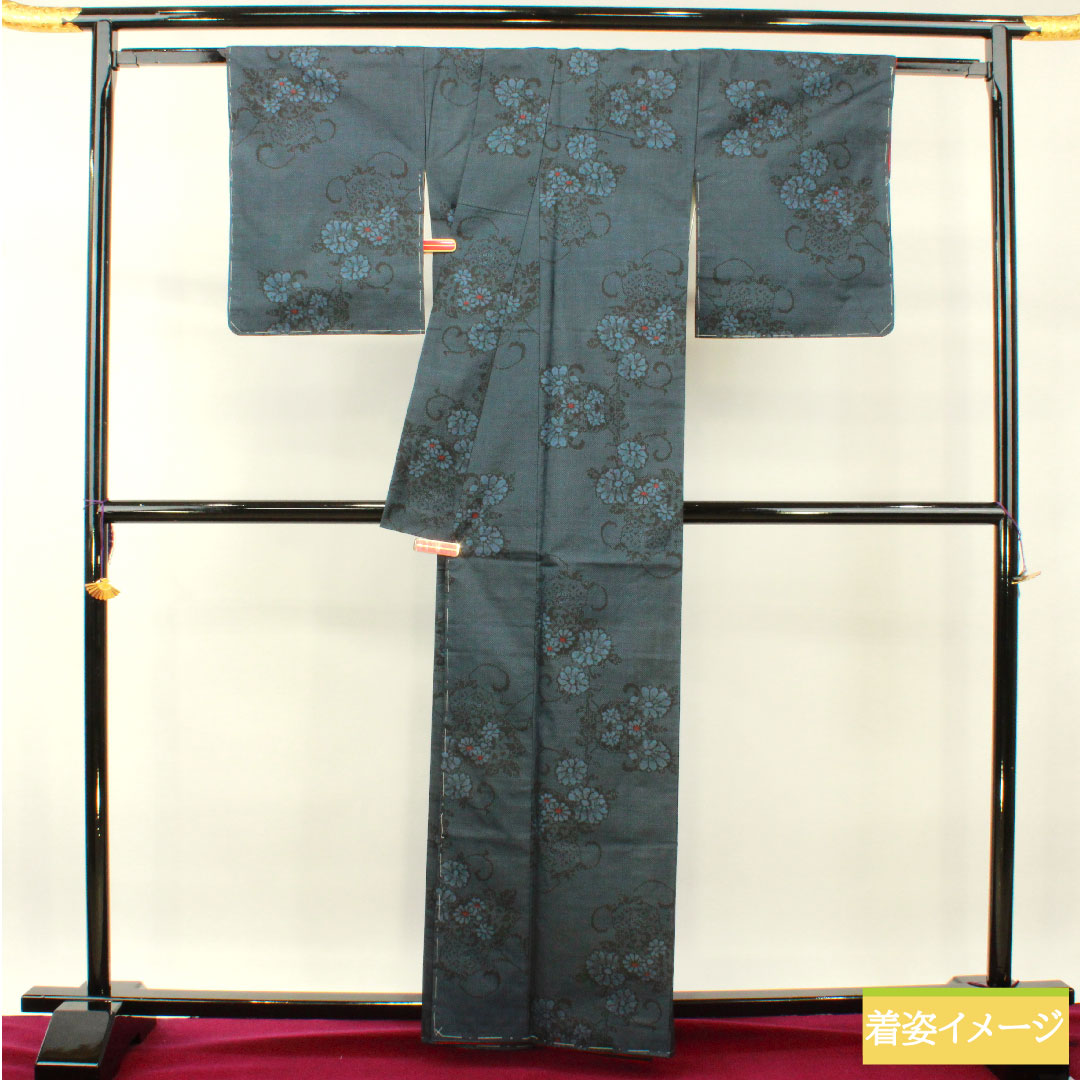 紬 正絹 身丈162.5cm 裄丈64cm 花模様 Aランク 袷 紺系 1116003303418