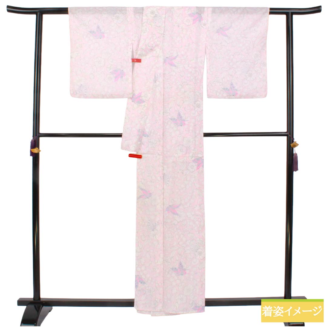 夏物 ポリエステル 小紋 Aランク 身丈160.5cm 裄丈63.5cm 桜色(さくらいろ) 洗える着物 辻ヶ花 蝶 絽 ピンク系 1132006353413