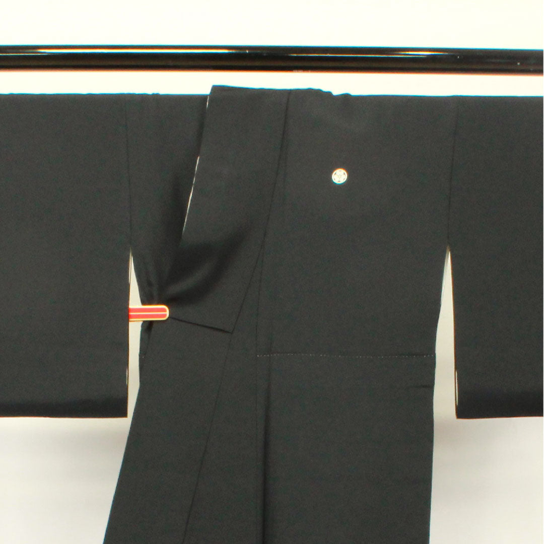 黒留袖 身丈166cm 裄丈66.5cm 袷 京友禅 草花模様 片喰 正絹 Aランク 五つ紋 黒系 1111000743510