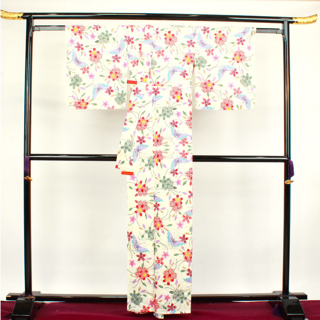 浴衣 しつけ糸付き 未使用品 乳白色 型染 綿麻 Sランク 単衣 身丈162cm 裄丈66cm クリーム系 1118002022415