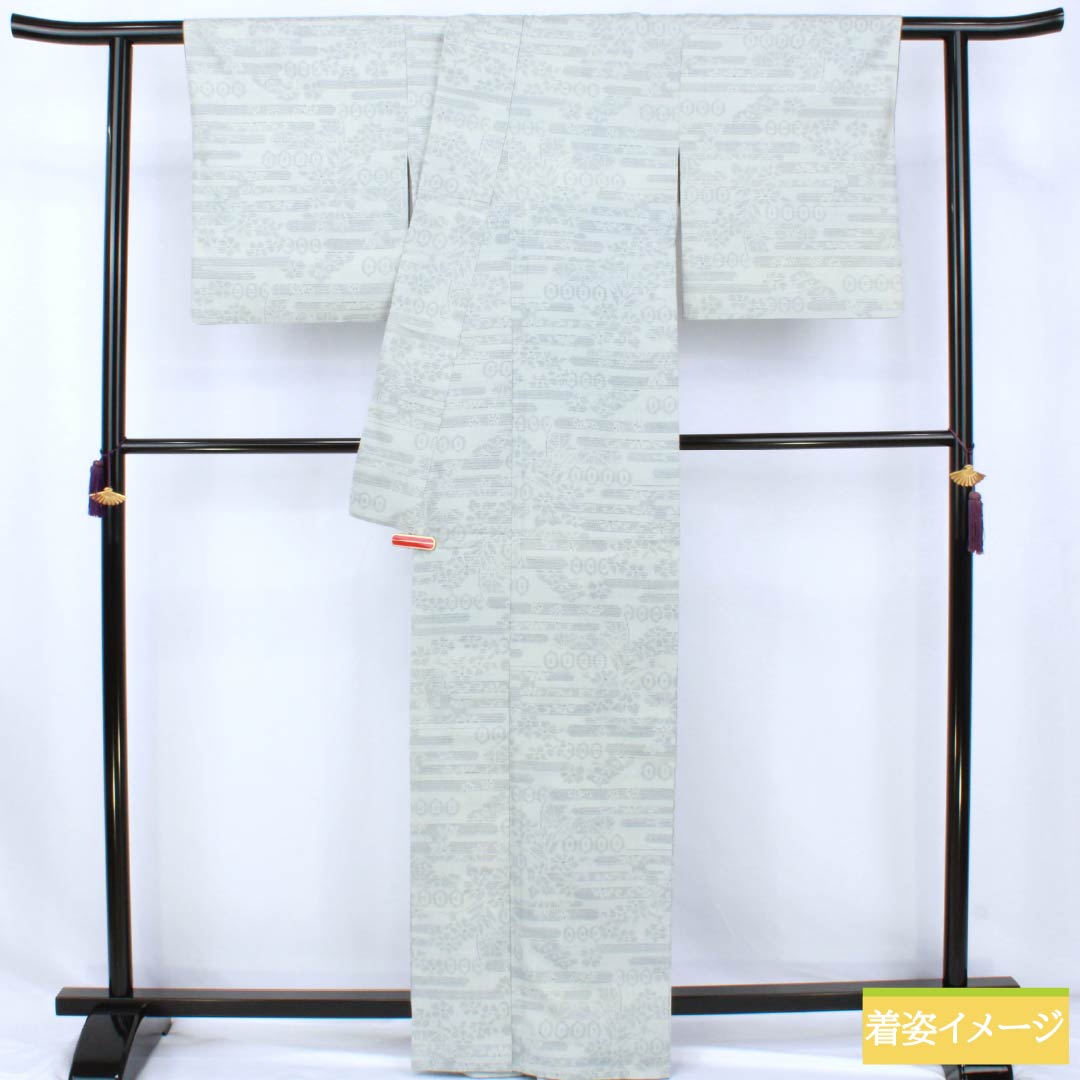 Pure silk tsumugi (pongee) kimono, S rank, length 165.5cm, sleeve length 67.5cm, fish belly white (gyo tohakuiro) pattern, Yuki tsumugi, 100% turtle shell pattern, lined, gray, product number 1116004672522