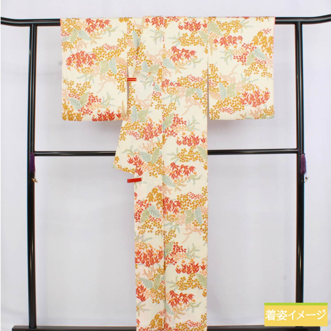 小紋 正絹 Bランク 身丈153.5cm 裄丈62cm 袷 草花模様 白系 1115006434211