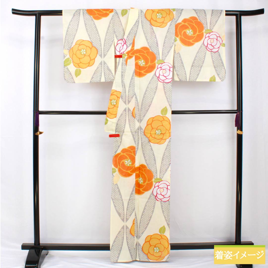 浴衣 木綿 身丈165cm 裄丈66cm NEWランク 単衣 クリーム系 牙黄色(げおういろ) 新品未使用品 花 1118005561515