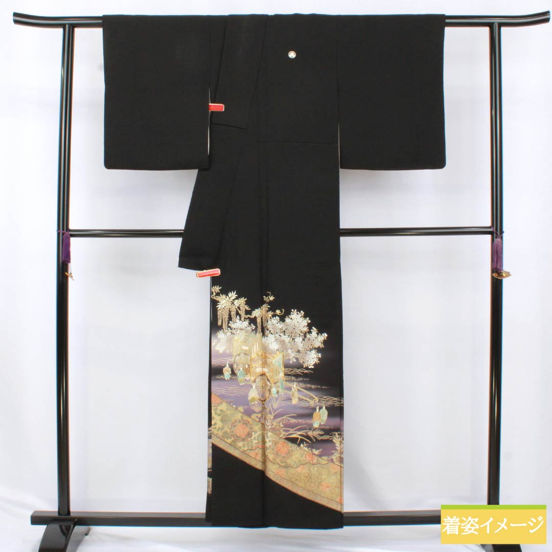 黒留袖 正絹 Aランク 身丈154.5cm 裄丈64cm 袷 金彩 五つ紋 丸に須浜 御所車 菊 桜 萩 五つ紋 黒系 1111001893210