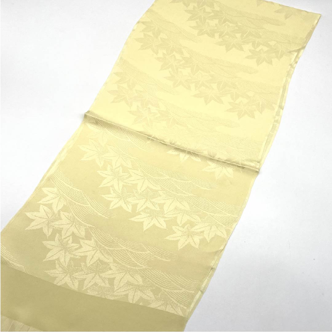 帯揚げ 正絹 フォーマル 淡黄色(たんこうしょく) 紅葉 古典柄 長さ約164cm 幅約28cm Sランク 黄系 1136000472923