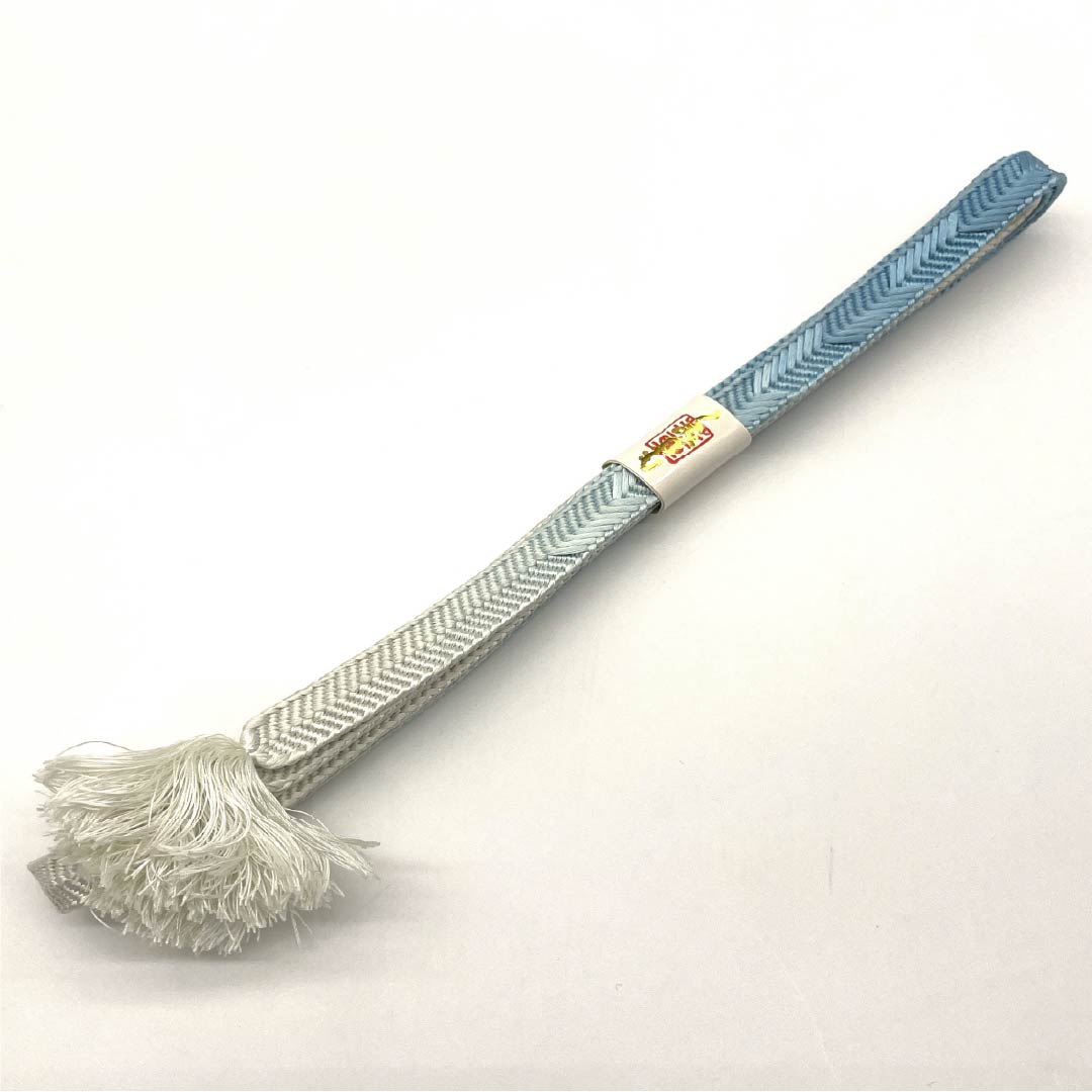帯締め 正絹 四分紐 白色(しろいろ) 水色 矢羽根模様 長さ約153cm 幅約1.2cm カジュアル Sランク 白系 1135003132311