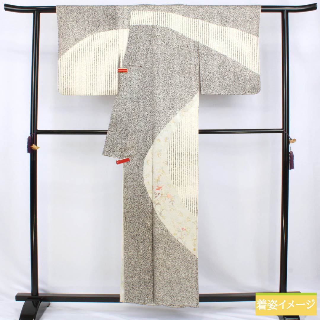 Homongi Silk S-rank Awase Length 157cm Yuki 64.5cm Off-white Tataki Dye Suzhou Embroidery Floral Pearl Tone Processing White System 1112007752311