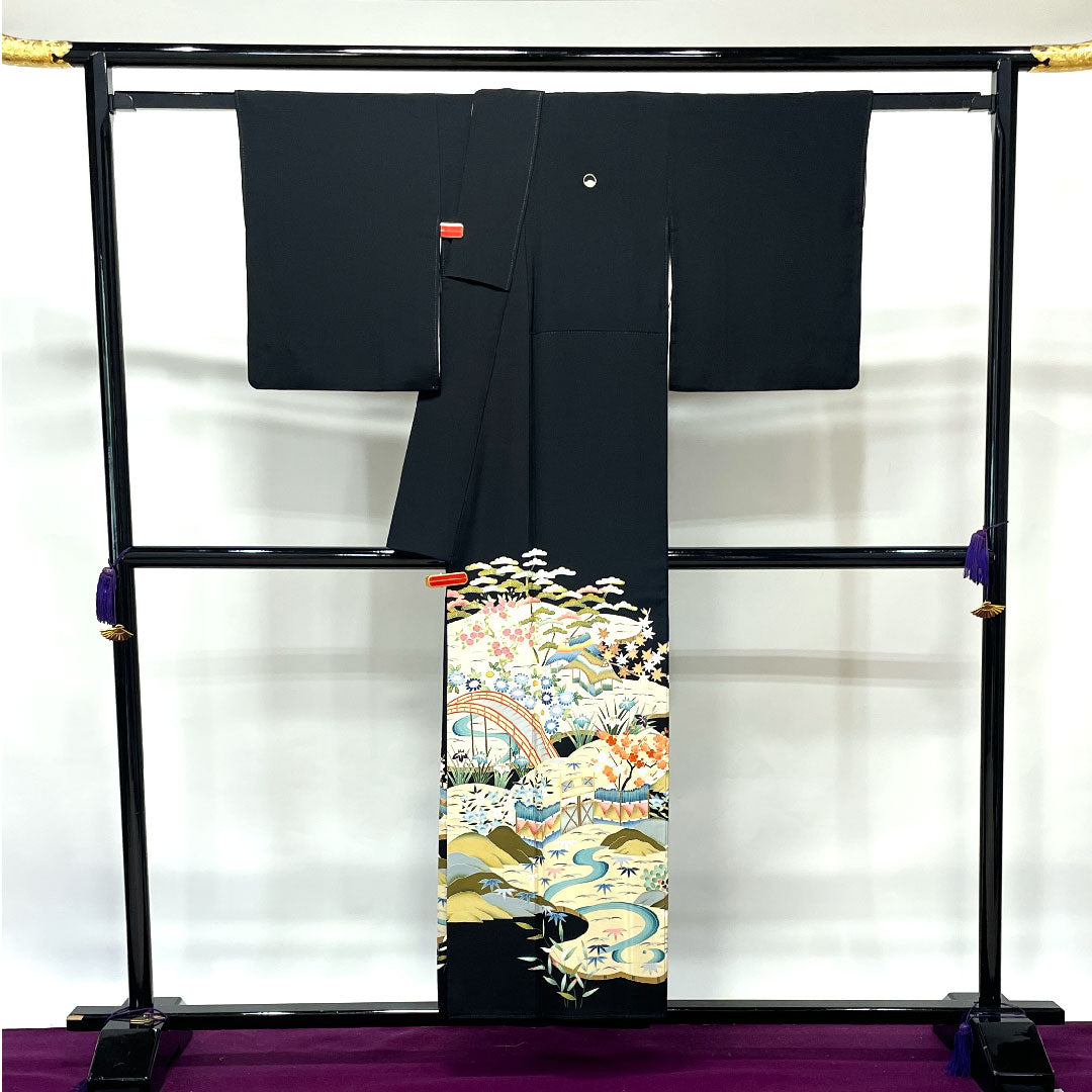 黒留袖 身丈154.5cm 裄丈62cm 袷 京友禅 風景模様 糸輪に覗き木瓜 正絹 Aランク 五つ紋 黒系 1111000883210