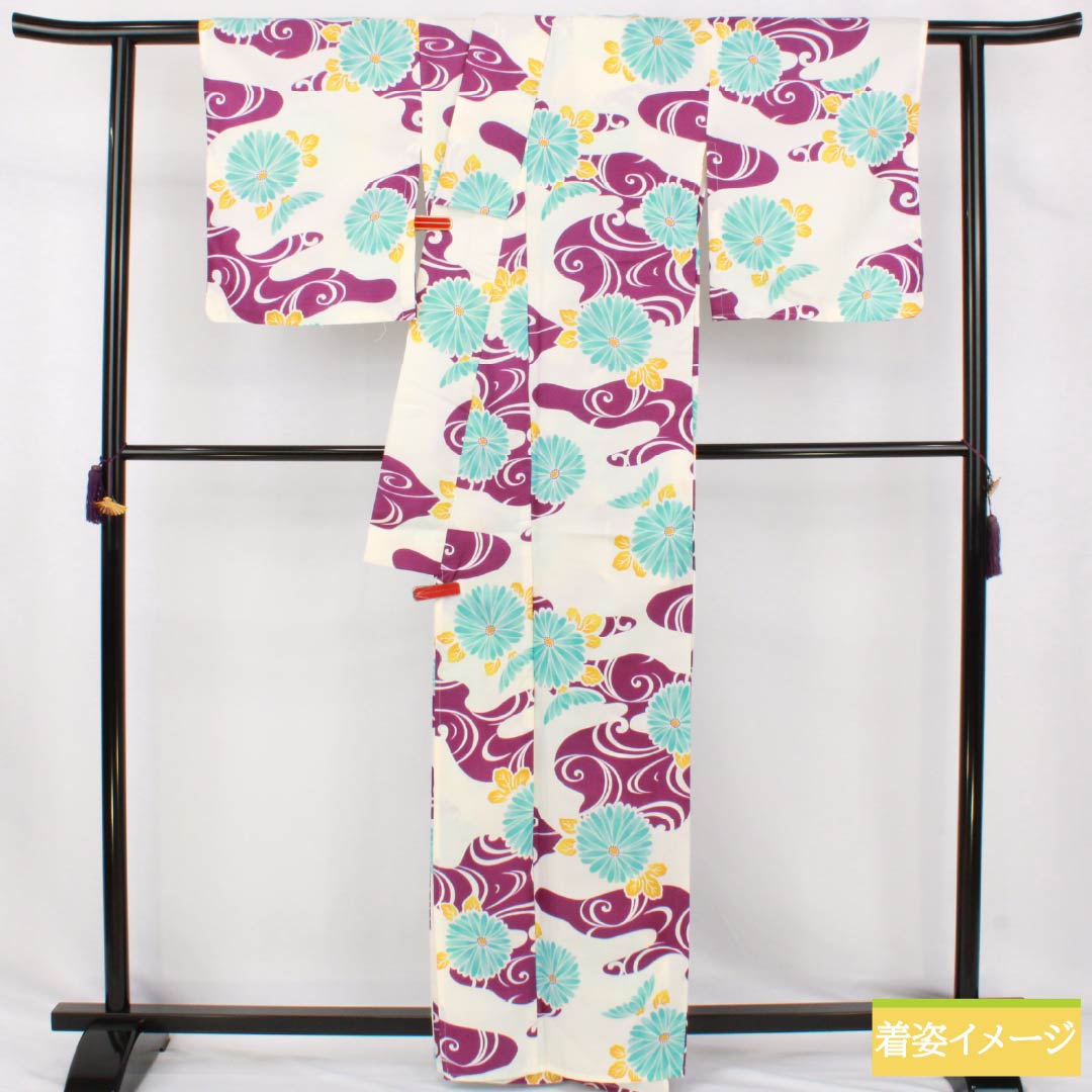 小紋 ポリエステル Sランク 身丈163cm 裄丈67cm 単衣 乳白色(にゅうはくしょく) 型染 流水 菊 洗える着物 白系 1115007952411