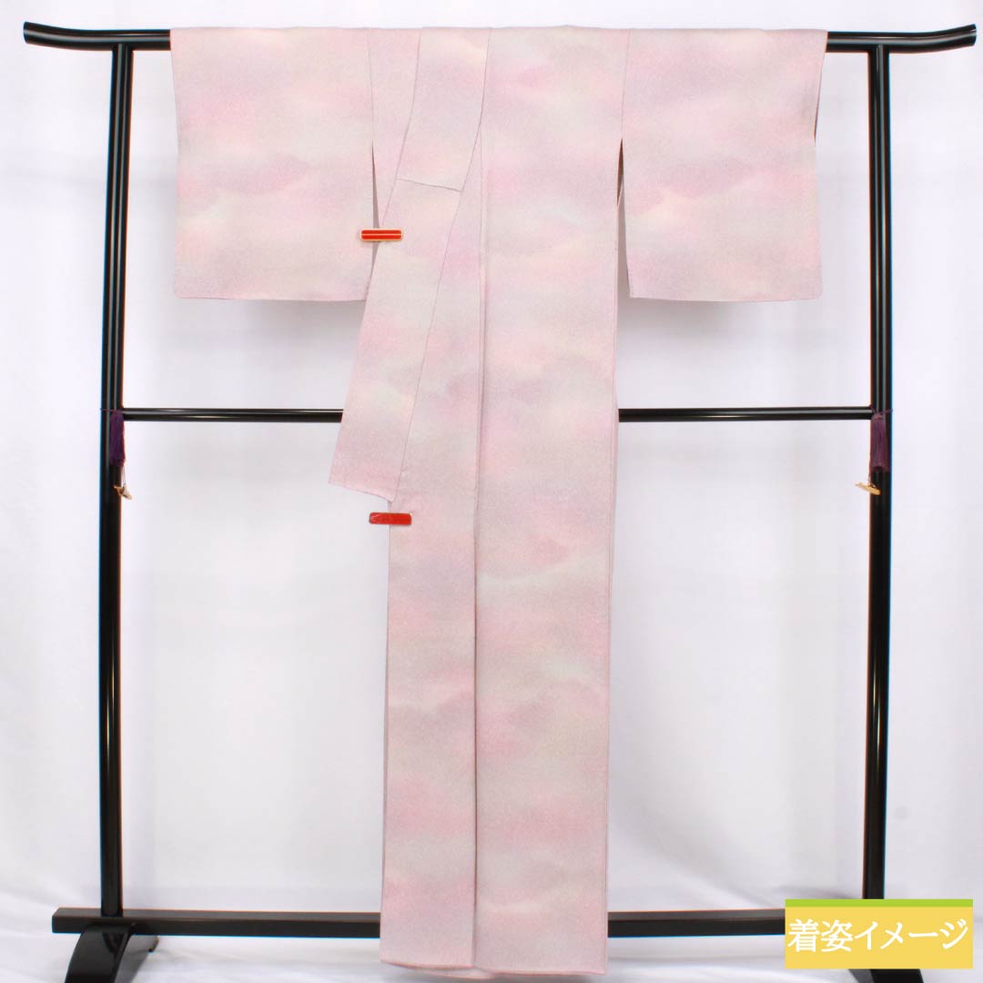 小紋 正絹 Sランク 身丈162cm 裄丈66cm 袷 御所染色(ごしょぞめいろ) 霞ぼかし ピンク系 1115007462413